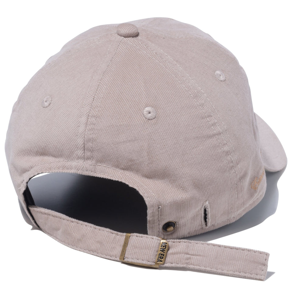 9TWENTY Micro Corduroy マイクロコーデュロイ アーチロゴ Sベージュ - 13750679-OSFM | NEW ERA ニューエラ公式オンラインストア