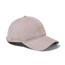 9TWENTY Micro Corduroy マイクロコーデュロイ アーチロゴ Sベージュ - 13750679-OSFM | NEW ERA ニューエラ公式オンラインストア
