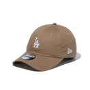 9TWENTY MLB Side Logo ロサンゼルス・ドジャース ミニロゴ カーキ - 13516077-OSFM | NEW ERA ニューエラ公式オンラインストア