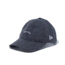 9TWENTY メルトン NEW ERA アーチロゴ チャコール - 12540827-OSFM | NEW ERA ニューエラ公式オンラインストア