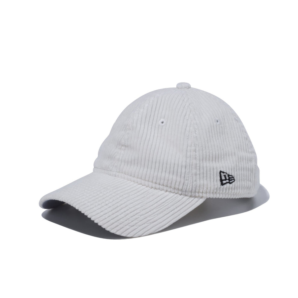 9TWENTY Small コーデュロイ オフホワイト × ブラック グレーアンダーバイザー - 12540796-S | NEW ERA ニューエラ公式オンラインストア