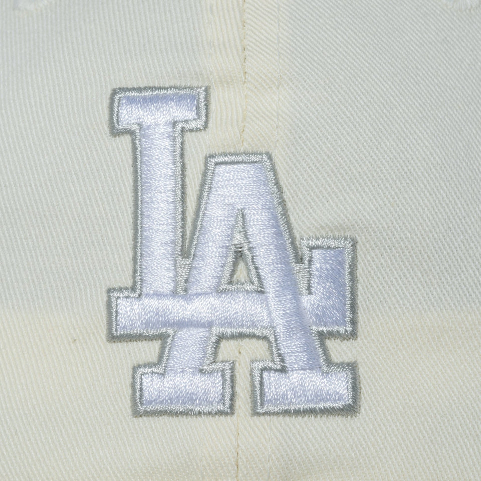 9TWENTY White Collection ロサンゼルス・ドジャース ホワイト × ホワイト ライトブルーアンダーバイザー - 13542611-OSFM | NEW ERA ニューエラ公式オンラインストア