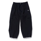 オーバーサイズド ナイロンカーゴパンツ BLACK LABEL SS24 ブラック - 14322512-S | NEW ERA ニューエラ公式オンラインストア