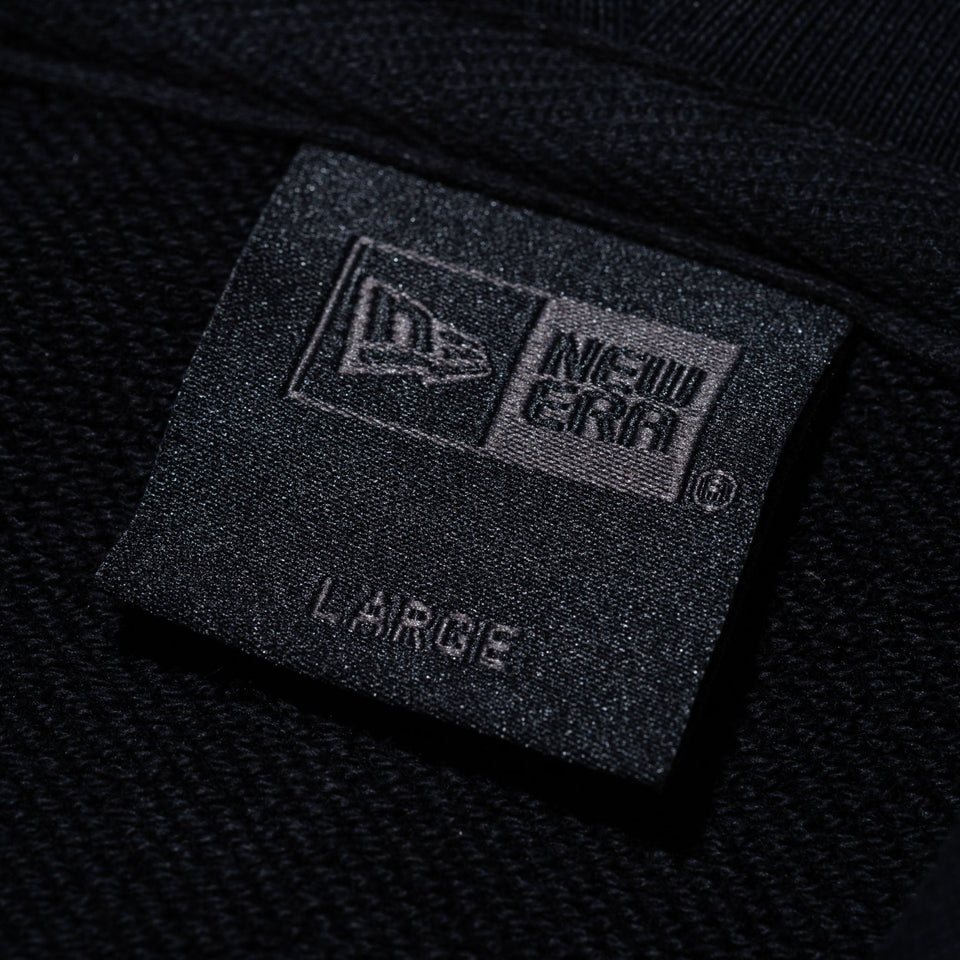 裏毛 オーバーサイズド スウェット プルオーバーフーディー BLACK LABEL SS24 ナンバリング ブラック - 14322514-S | NEW ERA ニューエラ公式オンラインストア