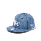 Child 9FIFTY フラッグロゴ ウォッシュドデニム × スノーホワイト - 12326064-CHLD | NEW ERA ニューエラ公式オンラインストア