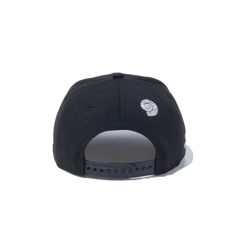 Child 9FIFTY Dinosaur ティラノサウルス ブラック - 13763035-CHLD | NEW ERA ニューエラ公式オンラインストア
