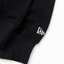 裏毛 スウェット クルーネック Flag Logo Mini フラッグロゴ ミニ ブラック - 13755318-S | NEW ERA ニューエラ公式オンラインストア