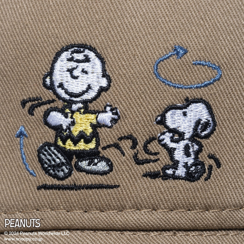 Kid's アドベンチャーライト サンシェード PEANUTS ピーナッツ スヌーピー チャーリー・ブラウン ブリティッシュカーキ - 14124521-SM | NEW ERA ニューエラ公式オンラインストア