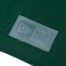 ベーシック カフニット Leather Patch レザーパッチ ブリティッシュグリーン - 13751310-OSFM | NEW ERA ニューエラ公式オンラインストア