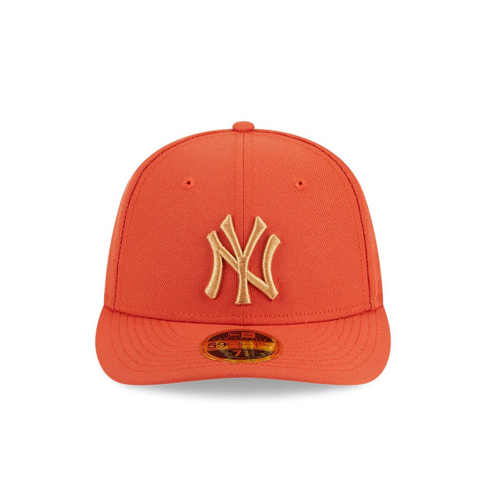 赤字のキャップニューエラ　ニューヨーク　ヤンキース　オレンジ　ロゴ　NY アメリカ　直輸入
