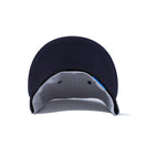 LP 59FIFTY UCLA スクリプトロゴ グレー × ブラック ネイビーバイザー - 13529428-700 | NEW ERA ニューエラ公式オンラインストア