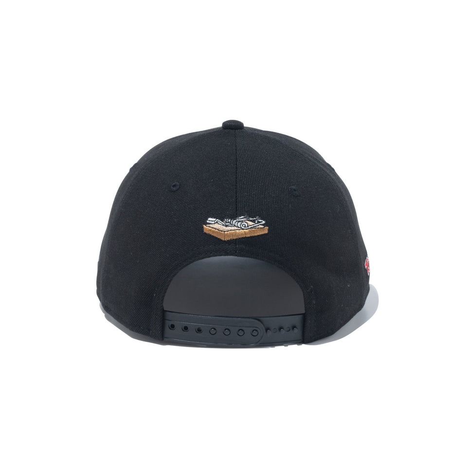 LP 9FIFTY TOM and JERRY トムとジェリー ピンズ ブラック - 13772505-OSFM | NEW ERA ニューエラ公式オンラインストア