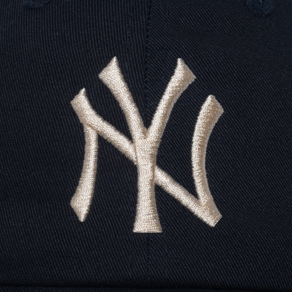 カジュアルクラシック MLB Casual Classic ニューヨーク・ヤンキース ブラック × アイボリー - 13750896-OSFM | NEW ERA ニューエラ公式オンラインストア