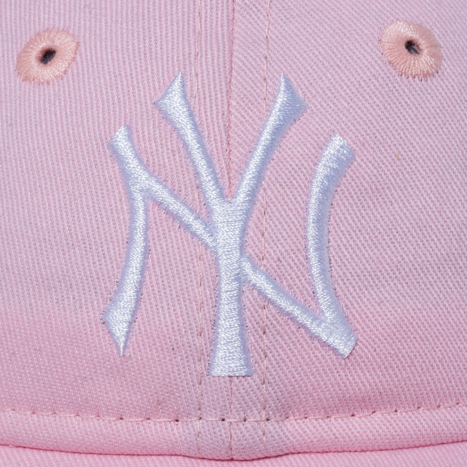 My1st 9TWENTY ニューヨーク・ヤンキース ピンク × ホワイト - 60572192-INF | NEW ERA ニューエラ公式オンラインストア
