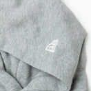 裏毛 スウェット プルオーバーフーディー New Era OUTDOOR GEAR グレー 【ニューエラアウトドア】 - 13772317-S | NEW ERA ニューエラ公式オンラインストア