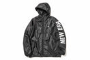 【 Performance Apparel 】 ウィンドジャケット ブラック × ホワイト - 11597594-S | NEW ERA ニューエラ公式オンラインストア