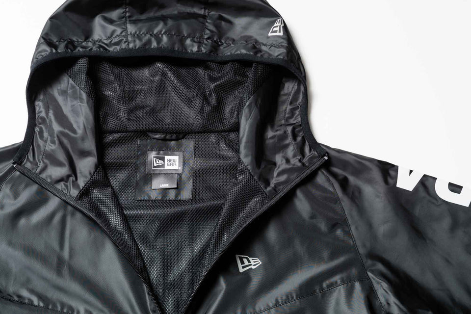 【 Performance Apparel 】 ウィンドジャケット ブラック × ブラック - 11597595-S | NEW ERA ニューエラ公式オンラインストア