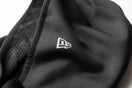 【 Performance Apparel 】 ウォームアップジャケット ブラック × フラッシュグリーン - 12026622-XS | NEW ERA ニューエラ公式オンラインストア