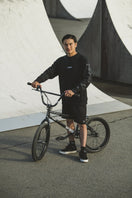 ドライスウェットクルーネック グレー 【 Performance Apparel 】 - 12375735-XS | NEW ERA ニューエラ公式オンラインストア
