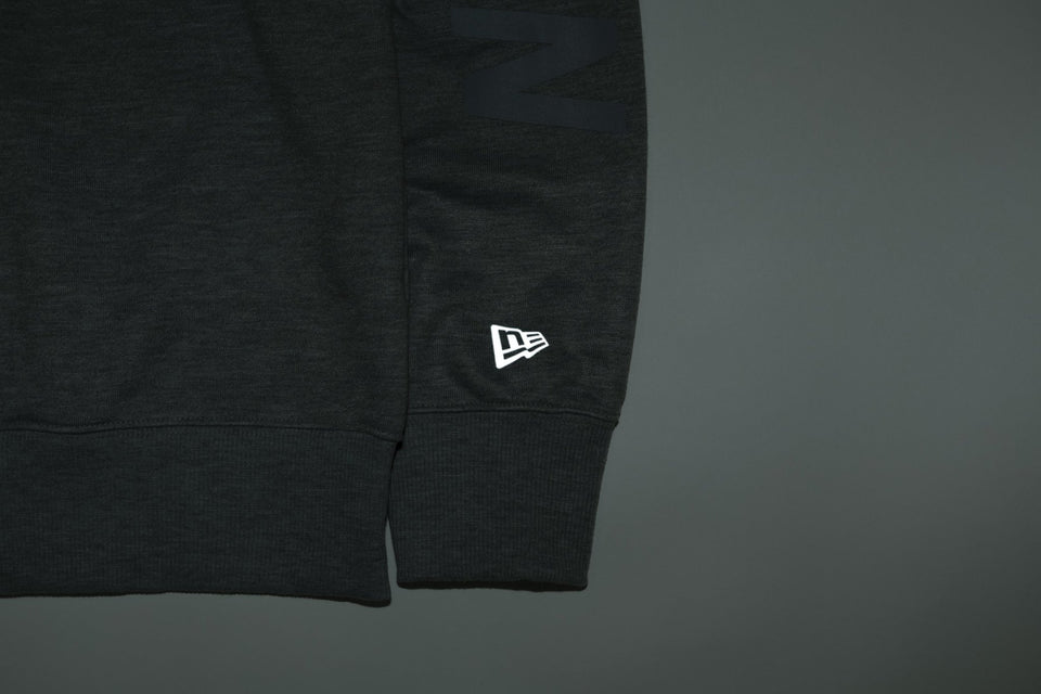 ドライスウェットクルーネック グレー 【 Performance Apparel 】 - 12375735-XS | NEW ERA ニューエラ公式オンラインストア
