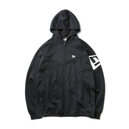 performance-apparel-12579405-s