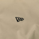 オーバーサイズド パイピング トラックジャケット ベージュ 【Performance Apparel】 - 13330900-S | NEW ERA ニューエラ公式オンラインストア