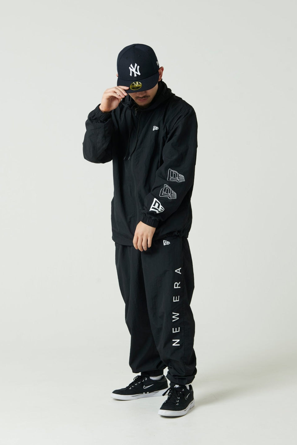 トラックジャケット フラッグロゴ ブラック 【Performance Apparel ...