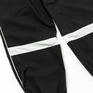 オーバーサイズド パイピング トラックパンツ ブラック【 Performance Apparel 】 - 13755358-S | NEW ERA ニューエラ公式オンラインストア