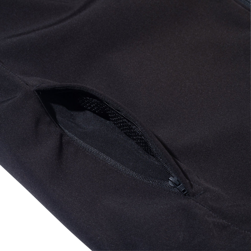 シェルジャケット フラッグロゴ ブラック 【 Performance Apparel 】 - 13870622-S | NEW ERA ニューエラ公式オンラインストア