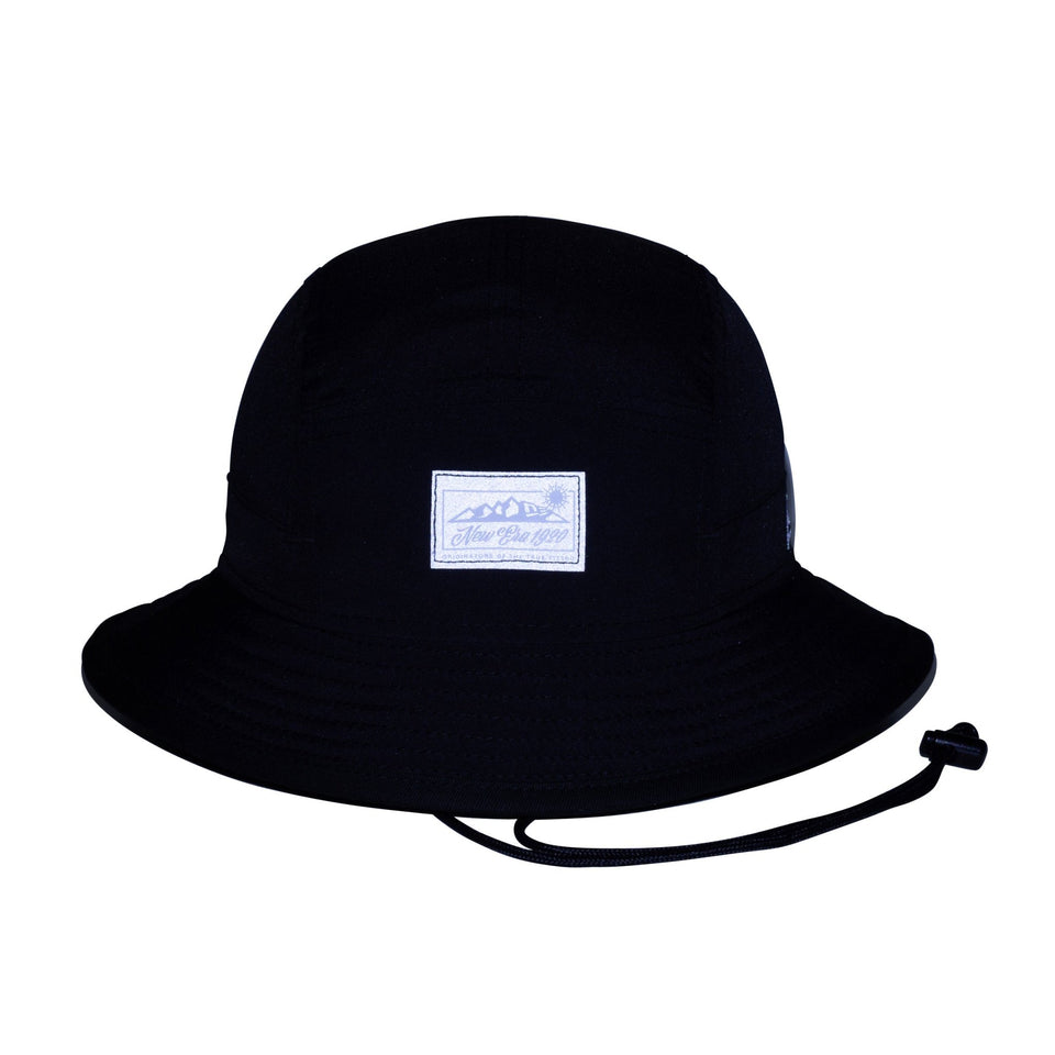 スポーツバケット Reflector Label ブラック【ニューエラアウトドア】 - 13772373-SM | NEW ERA ニューエラ公式オンラインストア