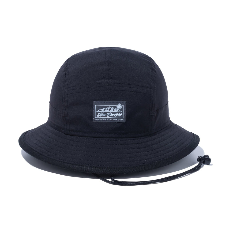 スポーツバケット Reflector Label ブラック【ニューエラアウトドア】 - 13772373-SM | NEW ERA ニューエラ公式オンラインストア