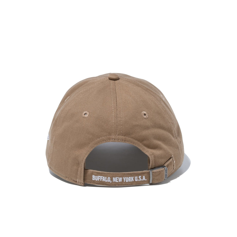 カジュアルクラシック Strap Logo スクリプトロゴ カーキ - 13515748-OSFM | NEW ERA ニューエラ公式オンラインストア