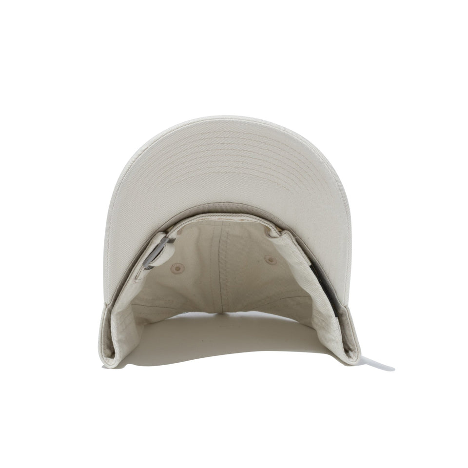 カジュアルクラシック Strap Logo スクリプトロゴ アイボリー - 13515749-OSFM | NEW ERA ニューエラ公式オンラインストア