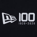コットン Tシャツ ニューエラ 100周年ロゴ ブラック レギュラーフィット - 12325194-S | NEW ERA ニューエラ公式オンラインストア
