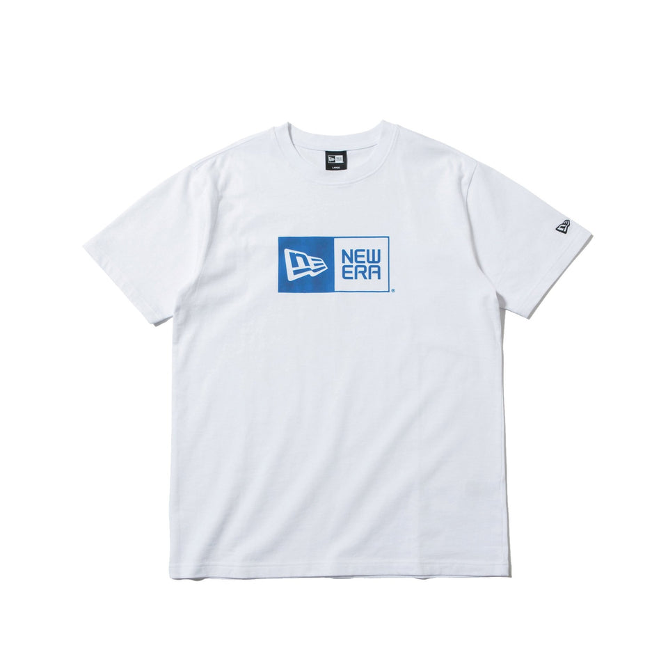 半袖 コットン Tシャツ ボックスロゴ ホワイト × ブルー レギュラーフィット - 12712272-S | NEW ERA ニューエラ公式オンラインストア