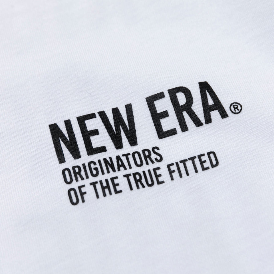 半袖 コットン Tシャツ タイポグラフィー ホワイト レギュラーフィット - 12855316-S | NEW ERA ニューエラ公式オンラインストア