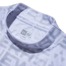 【ゴルフ】半袖 ミドルネック テック Tシャツ オールオーバーロゴ ホワイト - 13272880-S | NEW ERA ニューエラ公式オンラインストア