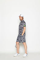 【ゴルフ】半袖 ミドルネック テック Tシャツ オールオーバーロゴ ホワイト - 13272880-S | NEW ERA ニューエラ公式オンラインストア