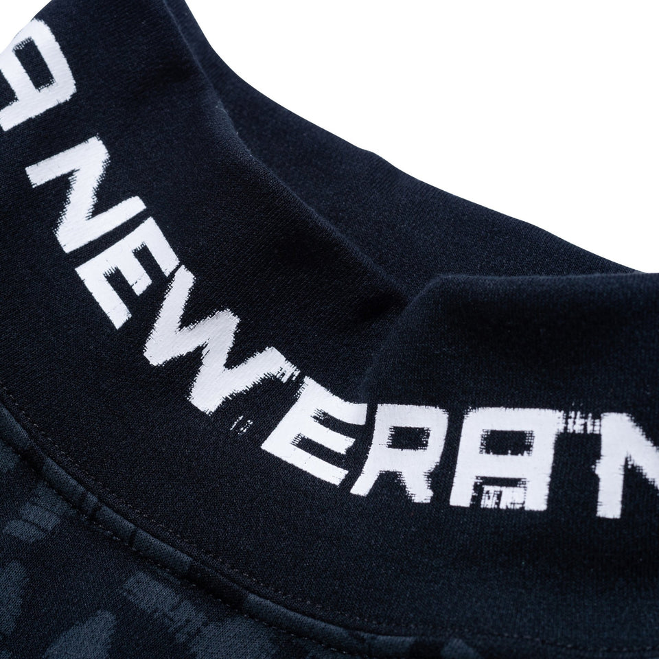 【ゴルフ】長袖 ハイカラーネック パフォーマンス Tシャツ オールオーバーロゴ ブラック - 13368270-S | NEW ERA ニューエラ公式オンラインストア