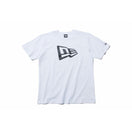コットン Tシャツ フラッグロゴ ホワイト × ブラック レギュラーフィット - 13561851-S | NEW ERA ニューエラ公式オンラインストア