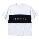 半袖 オーバーサイズド パフォーマンス Tシャツ パネルロゴ ホワイト - 13773412-S | NEW ERA ニューエラ公式オンラインストア