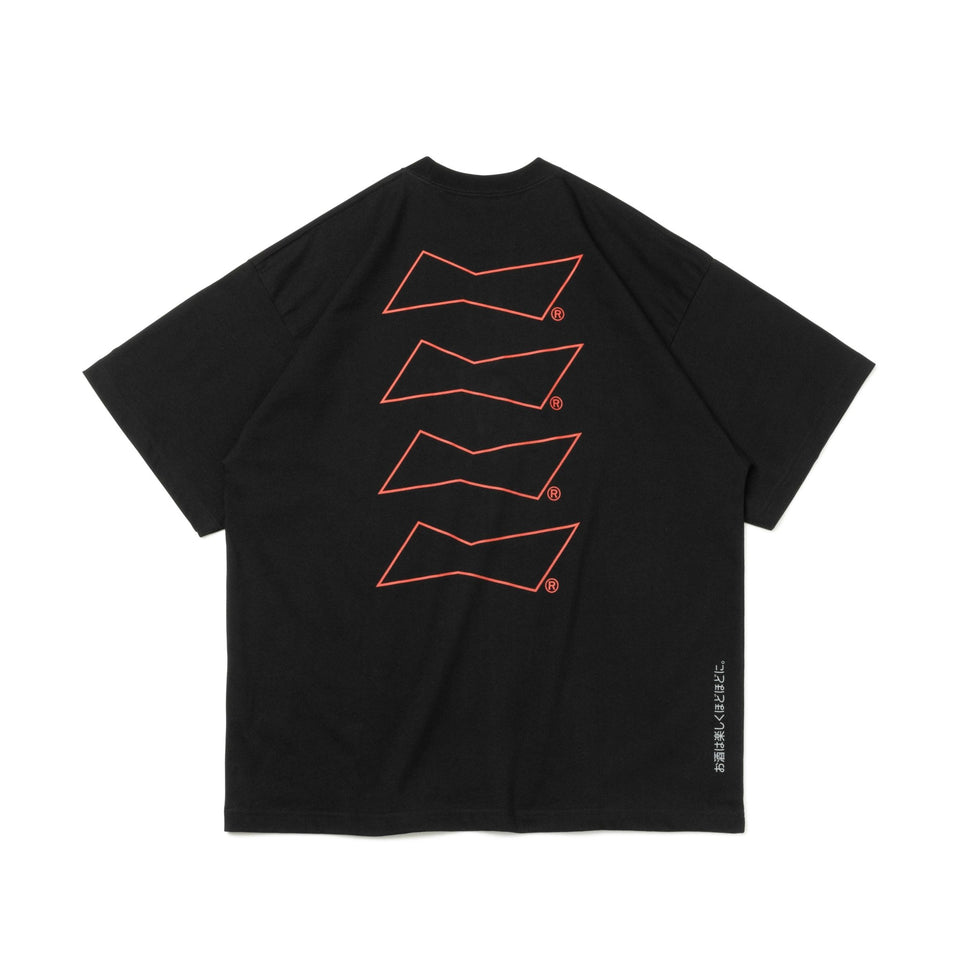 半袖 オーバーサイズド コットン Tシャツ Budweiser バドワイザー ラベルロゴ ブラック - 13579542-S | NEW ERA ニューエラ公式オンラインストア