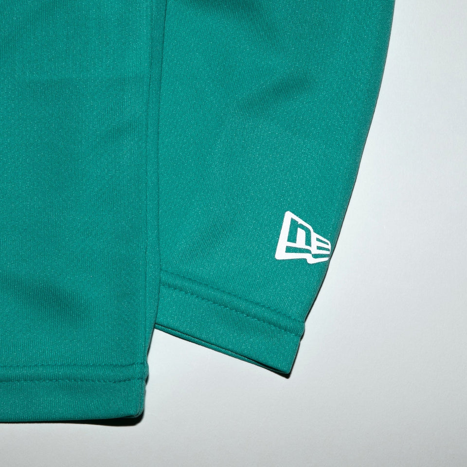 長袖 テック Tシャツ Chest Logo ティント × ブラック【Performance Apparel】 - 13516863-S | NEW ERA ニューエラ公式オンラインストア