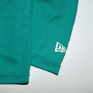 長袖 テック Tシャツ Chest Logo ティント × ブラック【Performance Apparel】 - 13516863-S | NEW ERA ニューエラ公式オンラインストア