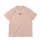 半袖 コットン Tシャツ Flag Logo Mini フラッグロゴ ラスティーピンク レギュラーフィット - 13516785-S | NEW ERA ニューエラ公式オンラインストア