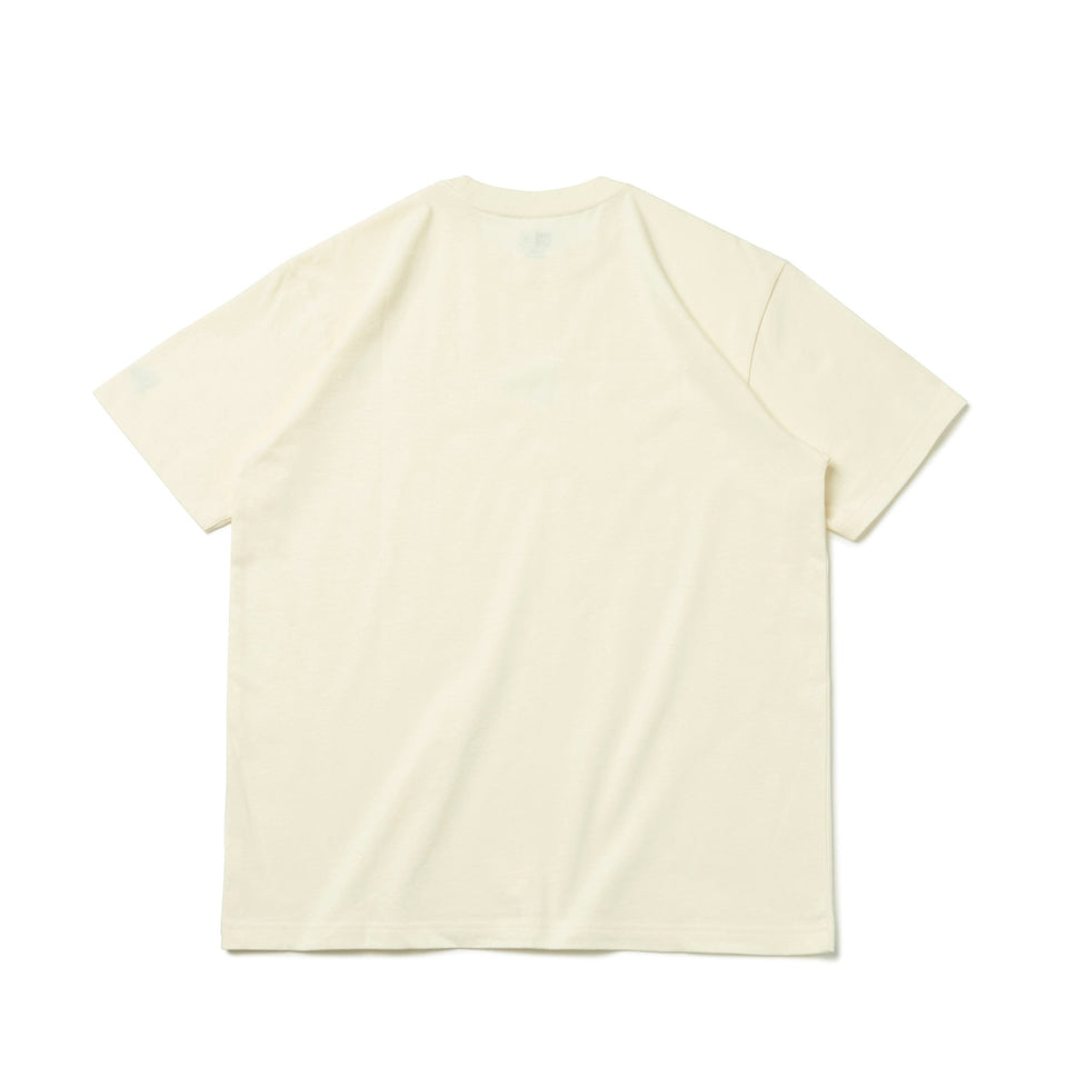 半袖 コットン Tシャツ Flag Logo Mini フラッグロゴ オフホワイト レギュラーフィット - 13516786-S | NEW ERA ニューエラ公式オンラインストア
