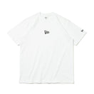 半袖 コットン Tシャツ Flag Logo Mini フラッグロゴ ホワイト レギュラーフィット - 13534570-S | NEW ERA ニューエラ公式オンラインストア