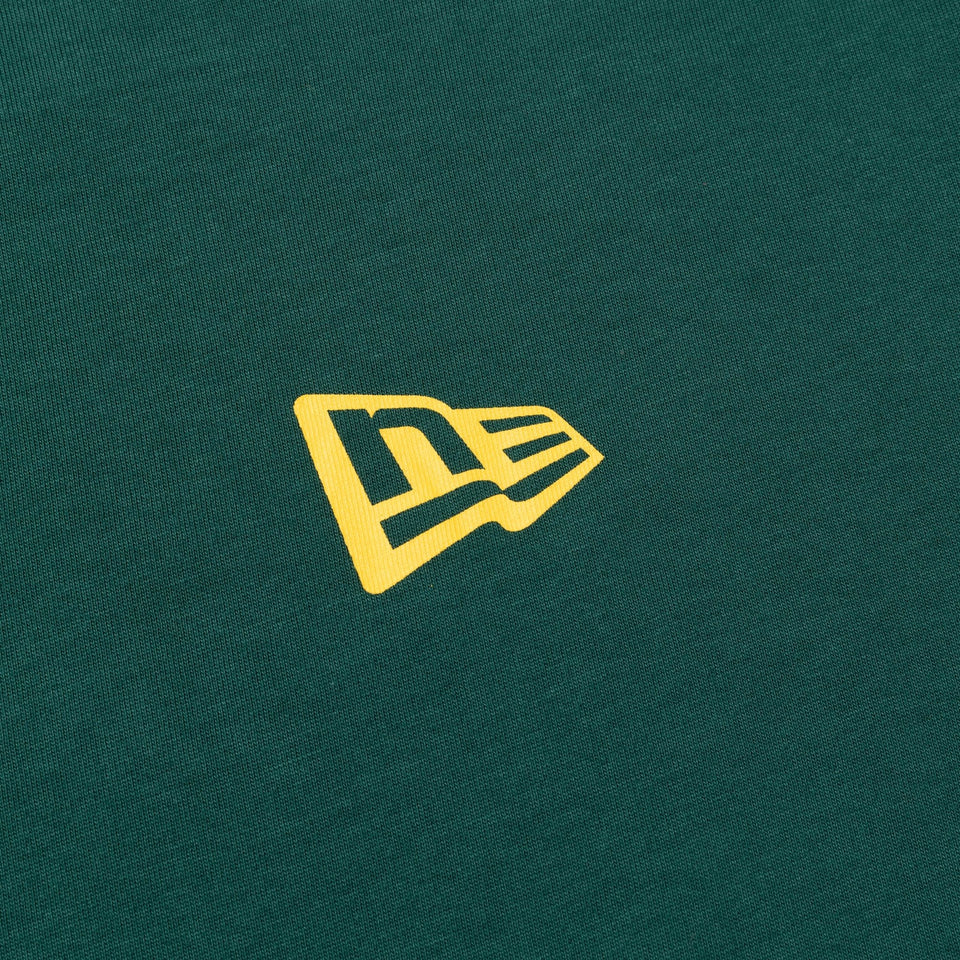 長袖 コットン Tシャツ Flag Logo Mini ダークグリーン レギュラーフィット - 13755427-S | NEW ERA ニューエラ公式オンラインストア