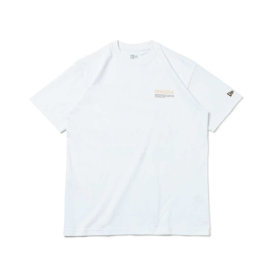 半袖 パフォーマンス Tシャツ Flag & Text ホワイト/ベージュ レギュラーフィット - 13516703-S | NEW ERA ニューエラ公式オンラインストア