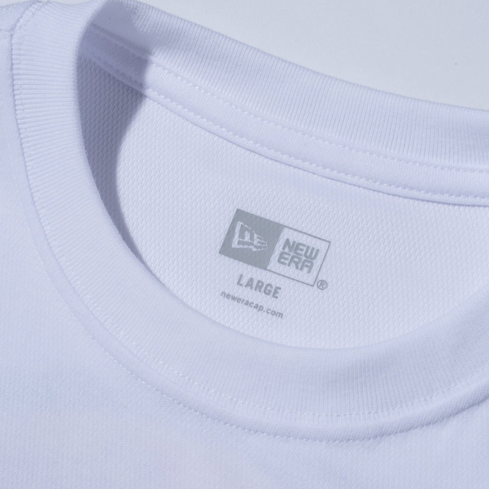 半袖 パフォーマンス Tシャツ NEW ERA Angler Club ホワイト レギュラーフィット 【ニューエラアウトドア】 - 13516324-S | NEW ERA ニューエラ公式オンラインストア